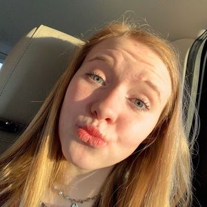 Meet your Posher, Nella